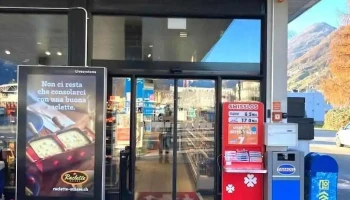 avec - Tamoil Service Station - Lavertezzo
