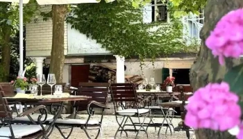 Romantik Hotel de l'Ours - Sugiez
