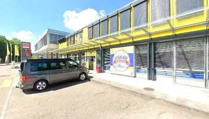 10w40 Bistro Route 44 Diner Cake Escape Street View 360deg Fotos - Füllinsdorf