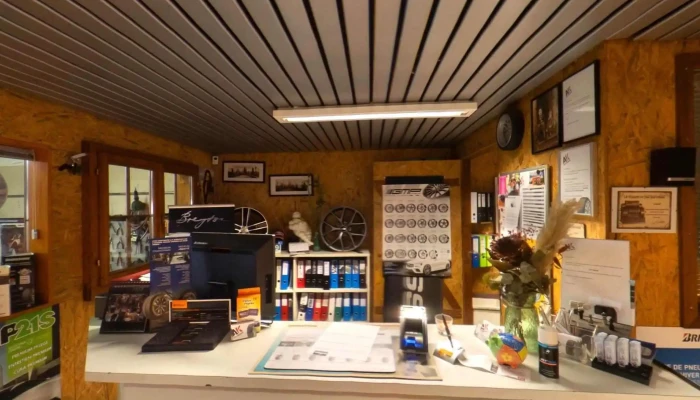 Ak Pneus Service Et Mecanique   Agim Kafexholli Alle - Bulle