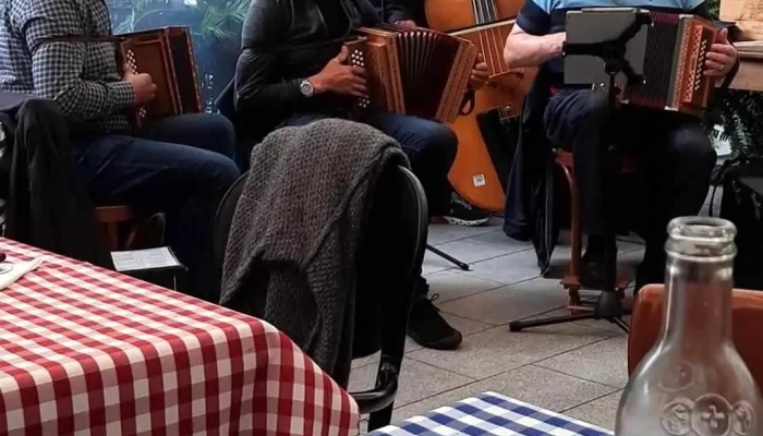 Albergo -  Ristorante Croce Federale Videos - Bellinzona