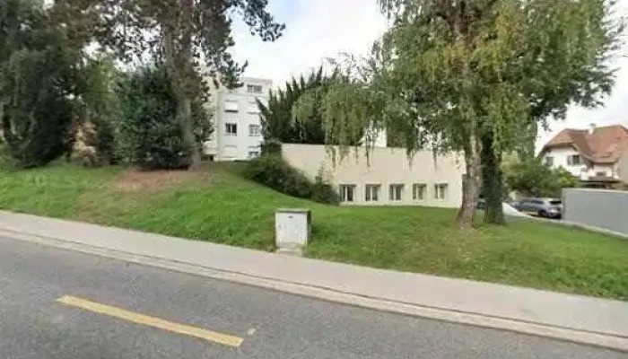 Albi -    Montage Et Reparation De Serres Street View 360deg Fotos - Payerne