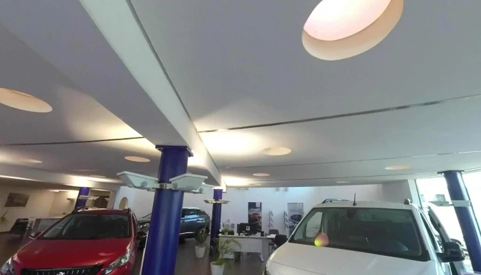 Auto Kurve Ag -  Innenansichten - Bubendorf