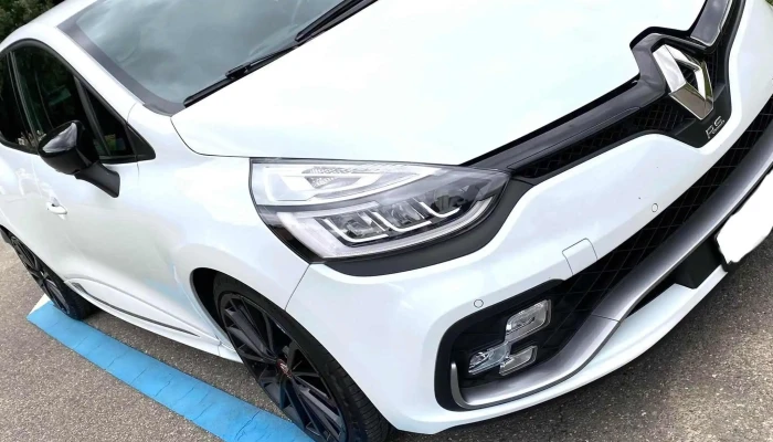 Auto Niederhauser Ag Renault Schmitten Renaulthandler - Schmitten
