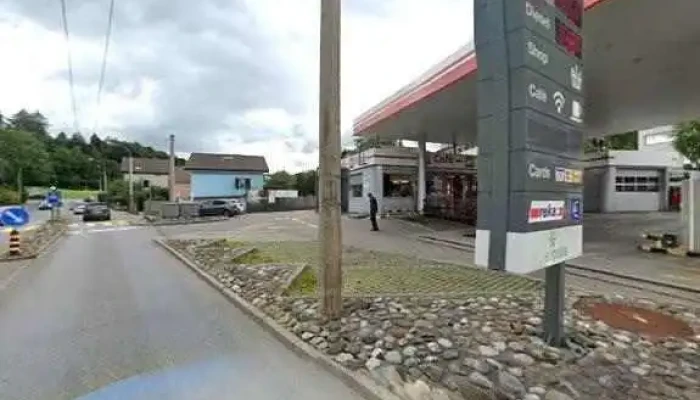 Avia Villars -  Sur Glane   Station Service Avec Shop Street View 360deg Fotos - Villars-sur-glâne