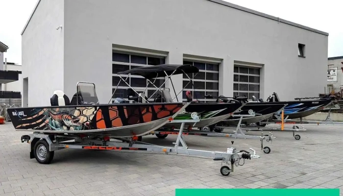 Ballast Boat - Marly