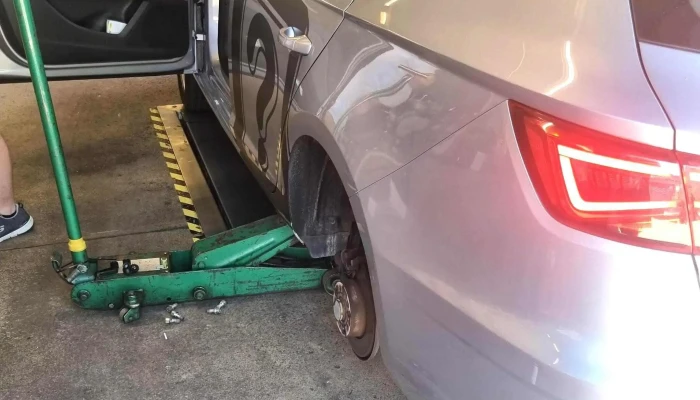 Bestdrive Bellinzona Autowerkstatt - Bellinzona