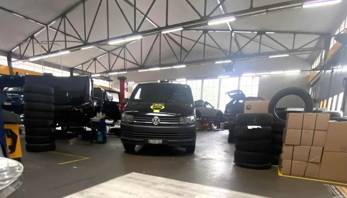 Bestdrive Munchenstein Autowerkstatt - Münchenstein
