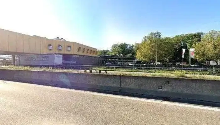 Bp -  Street View 360deg Fotos - Pratteln