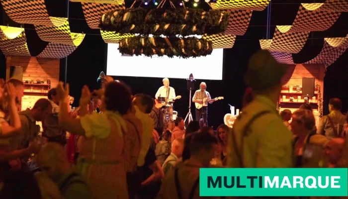 Brasserie Bar Und Event Volkshaus Basel Atmosphare - Basel