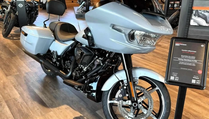 Butikofer Harley Davidson Zurich   Moto84 Offnungszeiten - Rümlang