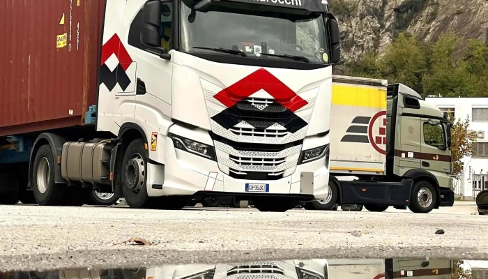Camion Transport Sa Cadenazzo - Cadenazzo