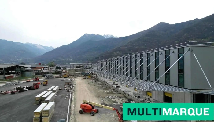 Camion Transport Sa Cadenazzo -  Videos - Cadenazzo