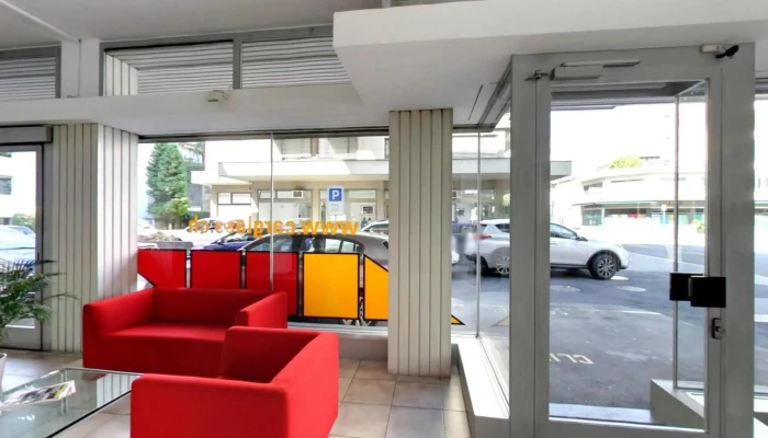 Carglass Lugano -  Innenansichten - Lugano