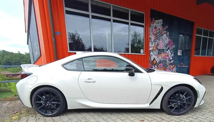 Carrosserie -  Autospritzwerk Markus Tinguely Ag In Bosingen Bosingen 8 - Bösingen