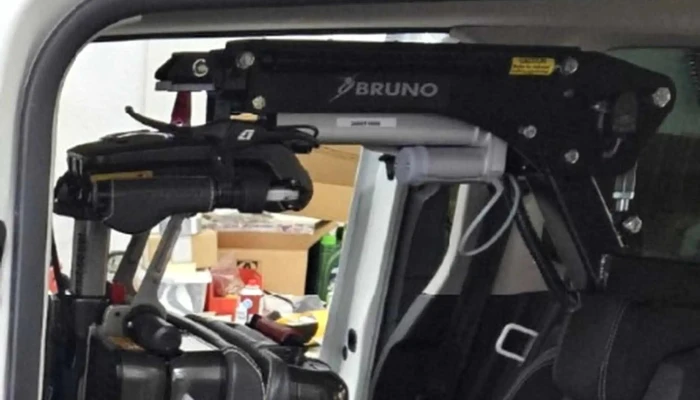 Carrosserie Warpel Ag Fahrzeugumbauten -  Autowerkstatt - Düdingen