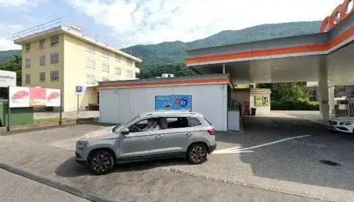 Coop Pronto Con Stazione Di Servizio Cadenazzo -  Street View 360deg Fotos - Cadenazzo
