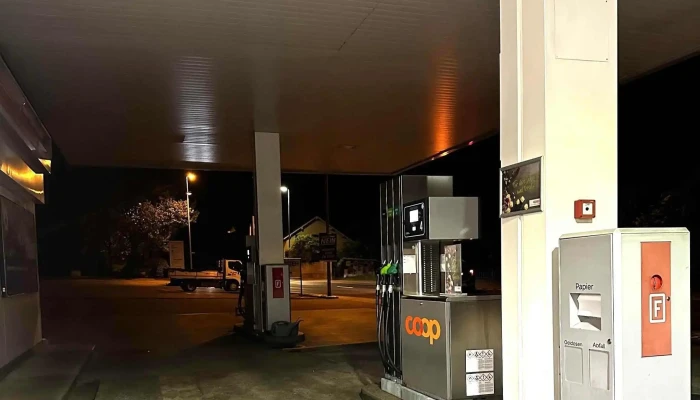 Coop Pronto Shop Mit Tankstelle Gelterkinden -  Zone - Gelterkinden