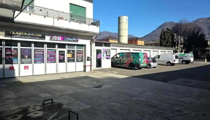 Customycar -  Vom Inhaber - Chiasso