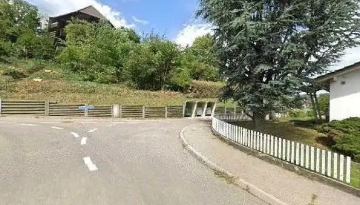 Dynamic Bike -  Street View 360deg Fotos - Marly
