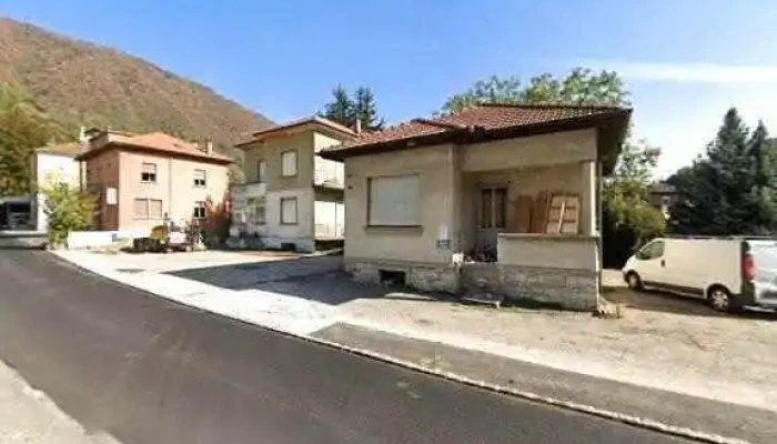 Eni Di Suisse Petroli -  Street View 360deg Fotos - Vacallo