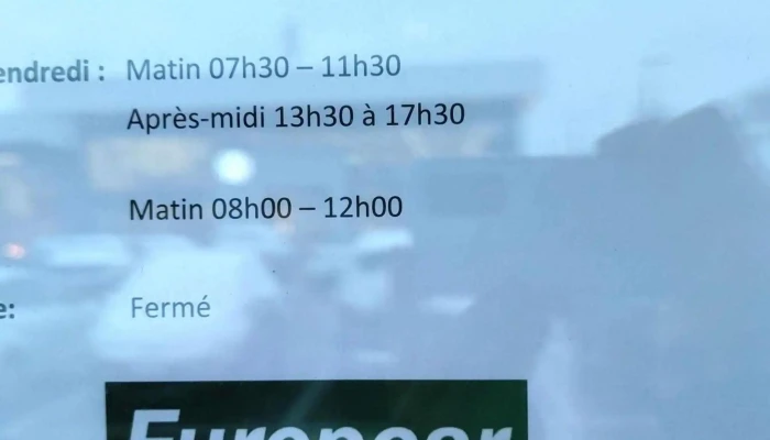 Europcar -  Mietwagenanbieter - Fribourg