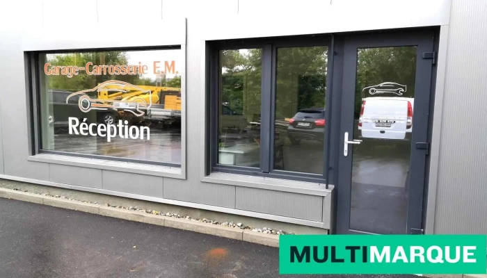 Garage -  Carrosserie Em Aussenbereich - Rossens