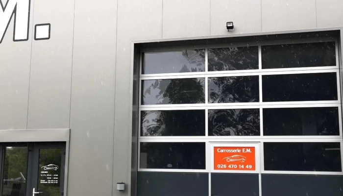 Garage -  Carrosserie Em Zone - Rossens