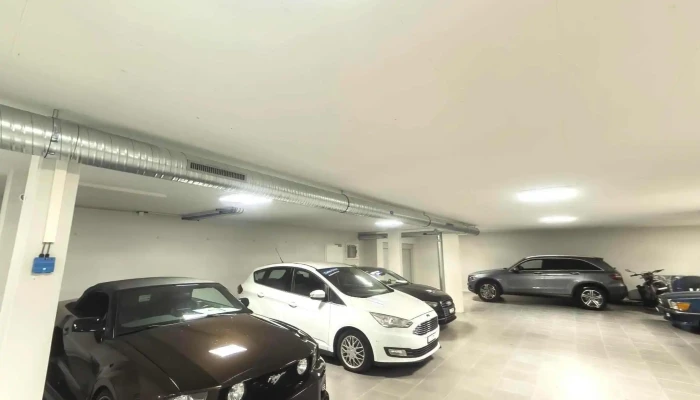 Garage Nice Cars Sa -  Street View 360deg Fotos - Marly