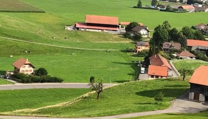 Gruyeres   Parking P1   Chavonne Videos - Gruyères