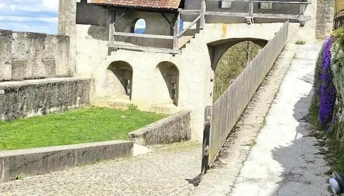 Gruyeres   Parking P3 Neueste - Gruyères