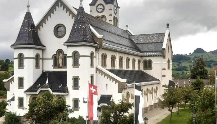 Hirschen Gastro Pub - Plaffeien