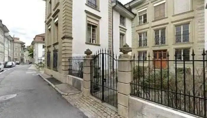 Hotel Hine Adon Fribourg City Appartments Mit Kuche Daueraufenthalt Moglich Street View 360deg Fotos - Fribourg