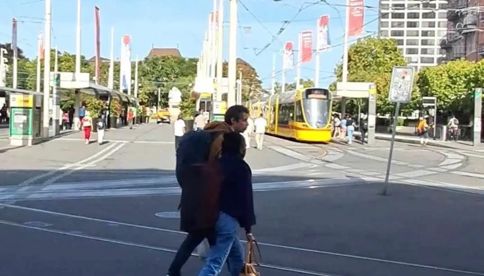 Hotel Victoria -  Videos - Basel
