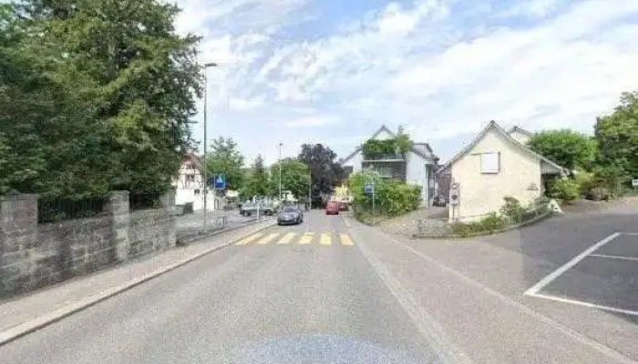 Hou Hou -  Street View 360deg Fotos - Lenzburg