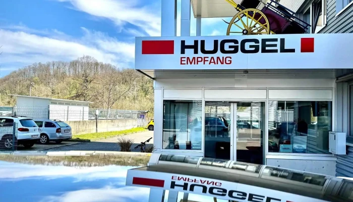 Huggel Carrosserie Ag -  Karosseriewerkstatt - Münchenstein