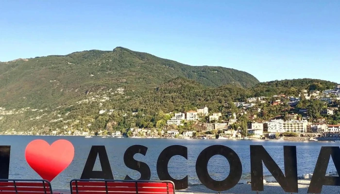 I Love Ascona Sign -  Offnungszeiten - Ascona
