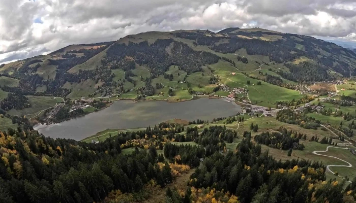 Kaisereggbahnen Schwarzsee Ag Kbs Wegbeschreibung - Schwarzsee-bad