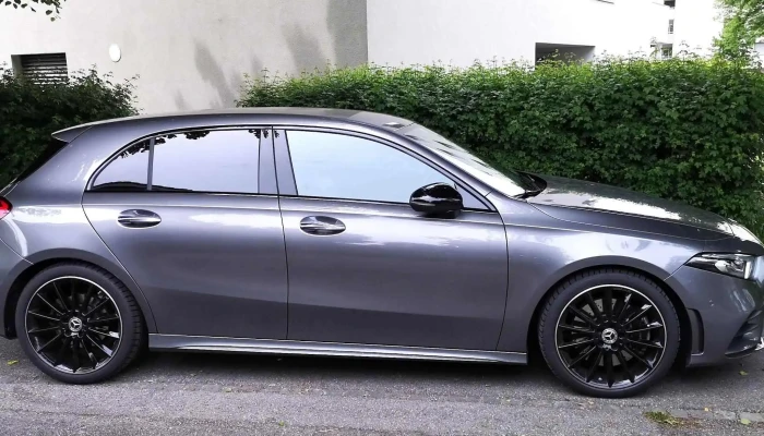 Kestenholz Automobil Ag Pw Center Oberwil Mercedes Benz Bewertung - Oberwil