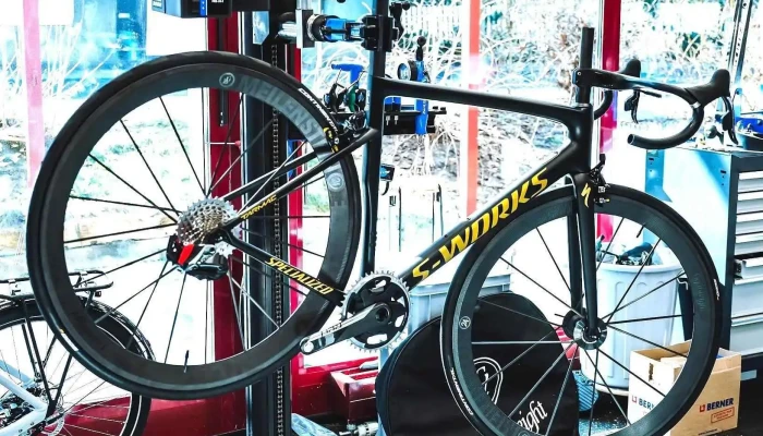 La Mecanique Velo Sarl Innenansichten - Givisiez