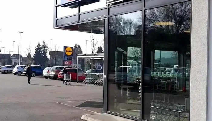 Lidl Schweiz -  Parken - Rothrist