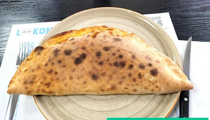 Mamma Mia -  Calzone - Wünnewil-flamatt