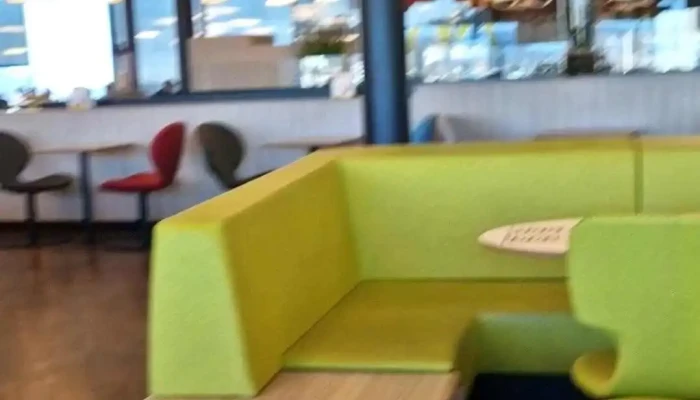 Mcdonalds Restaurant Videos - Affoltern Am Albis