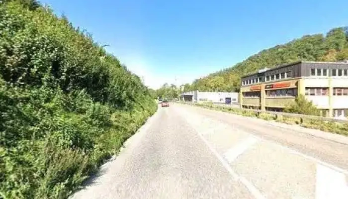 Minigolf -  Garage Alle - Duggingen
