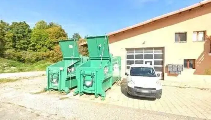 Moto -  Addict Sarl Street View 360deg Fotos - Moudon