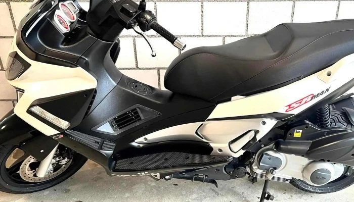 Motocenter Bosingen Gmbh Fahrzeughandler - Bösingen