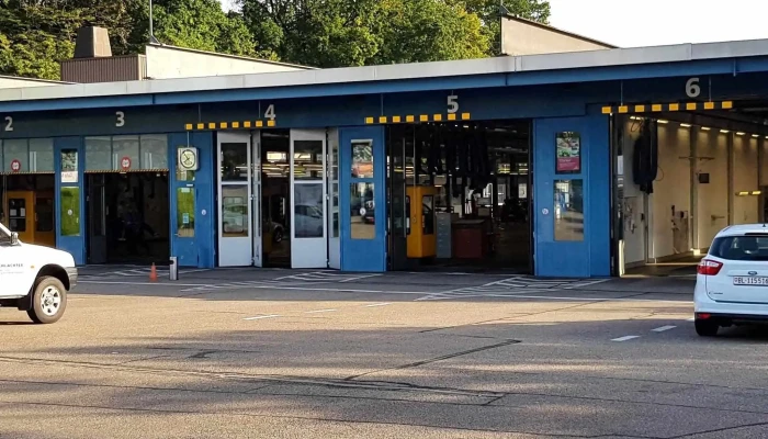 Motorfahrzeug -  Prufstation Beider Basel Standort - Münchenstein