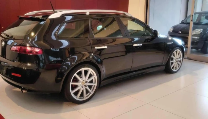 Nuova Garage Giorgio Sa Cadenazzo -    Fiat Abarth E Alfa Romeo Cadenazzo - Cadenazzo