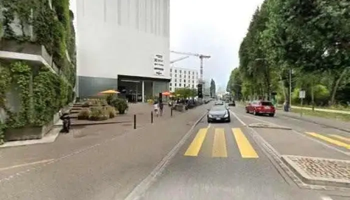 Olivers Fresh Fast Street View 360deg Fotos - Basel