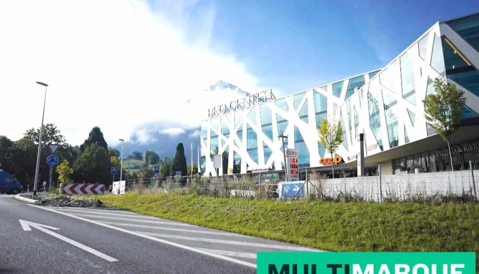 Outlet King Spiez - Simmentalstrasse 50/1. Og
